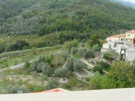 We are continually refining and adding to our portfolio of Nice Places to stay in Italy, so visit our site regularly to find somewhere just that little bit special. All our places to stay are presented with photos and descriptions taken and selected by us personally to give an impression as true to the reality as we can. All places are chosen by our team here in Italy for their combination of price, quality, charm and location. We work in partnership with family run hotels, guest houses and self-catering accommodations. This is NOT an unverified 'web portal' or online directory - we select only those places which we believe make excellent places to base a 1 week holiday or longer.